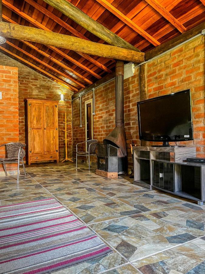 Pousada - Casa De Barro ซานโต อังตัวนิโอ โด ปิงญัล ภายนอก รูปภาพ